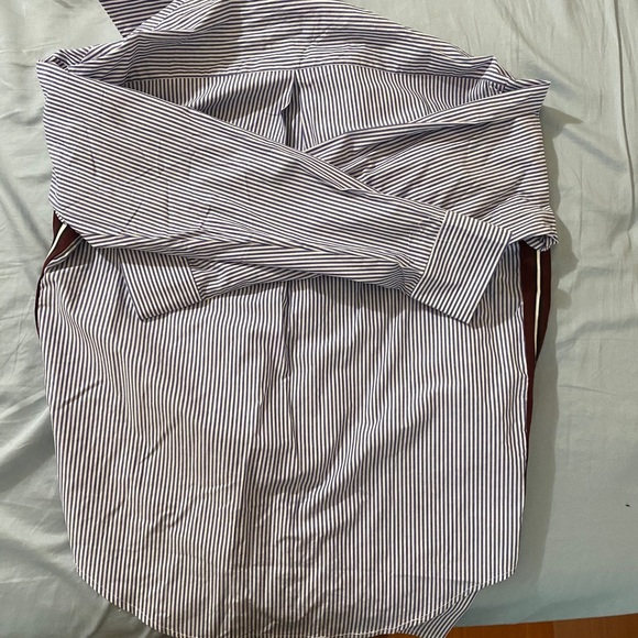 Forever 21 blue striped button down shirt - Picture 4 of 6